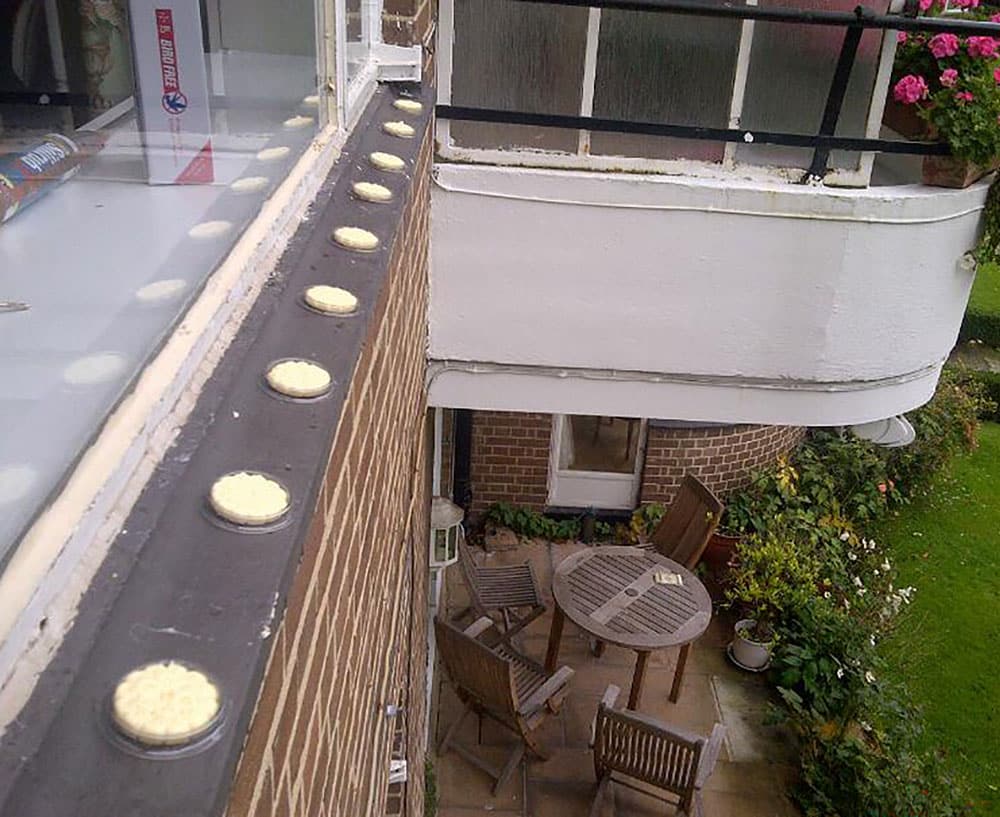 Optical Gel Installed On A Window Ledge